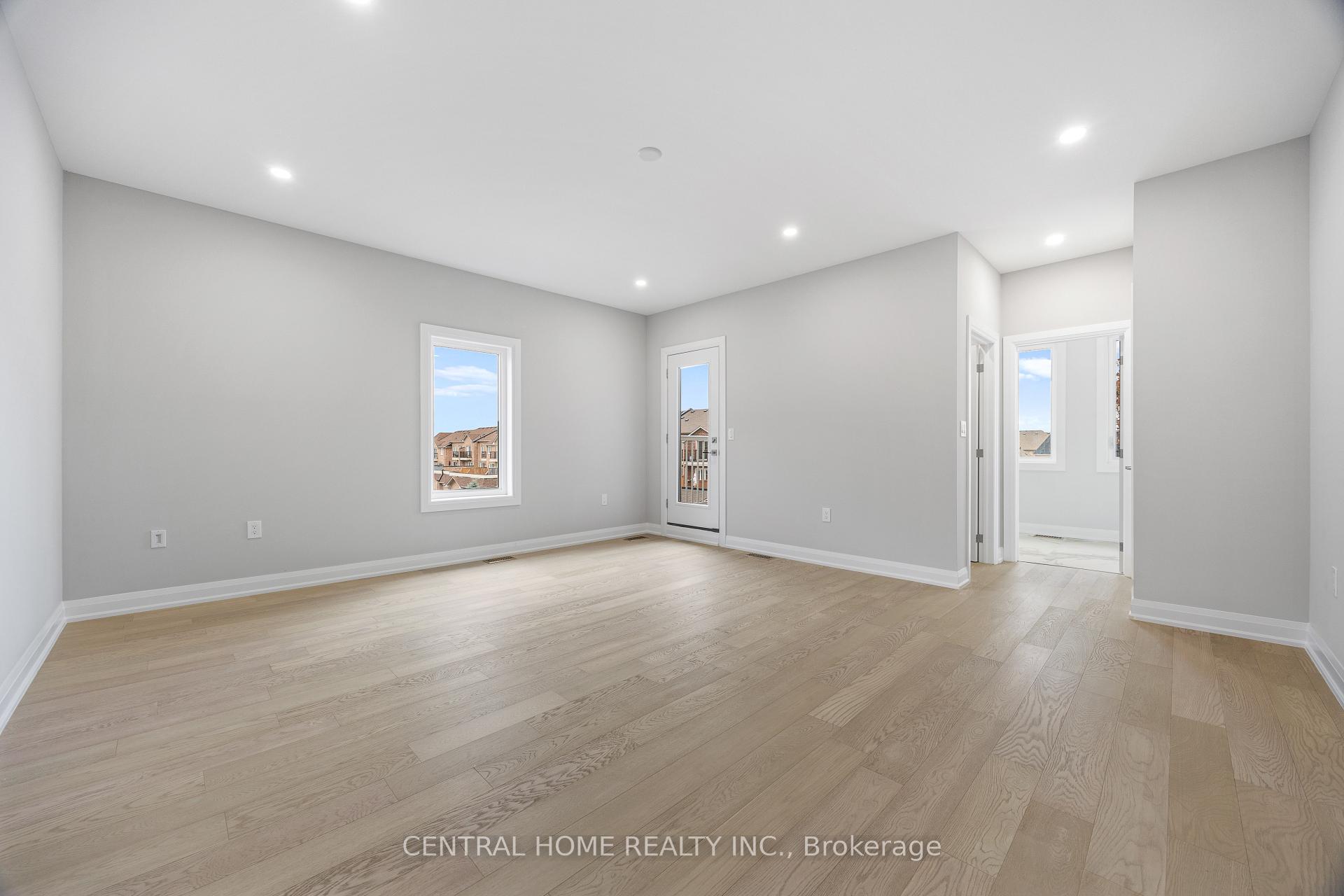 Photo 13 of 2950 Elgin Mills Road E, Markham, Victoria Square — HOMEH