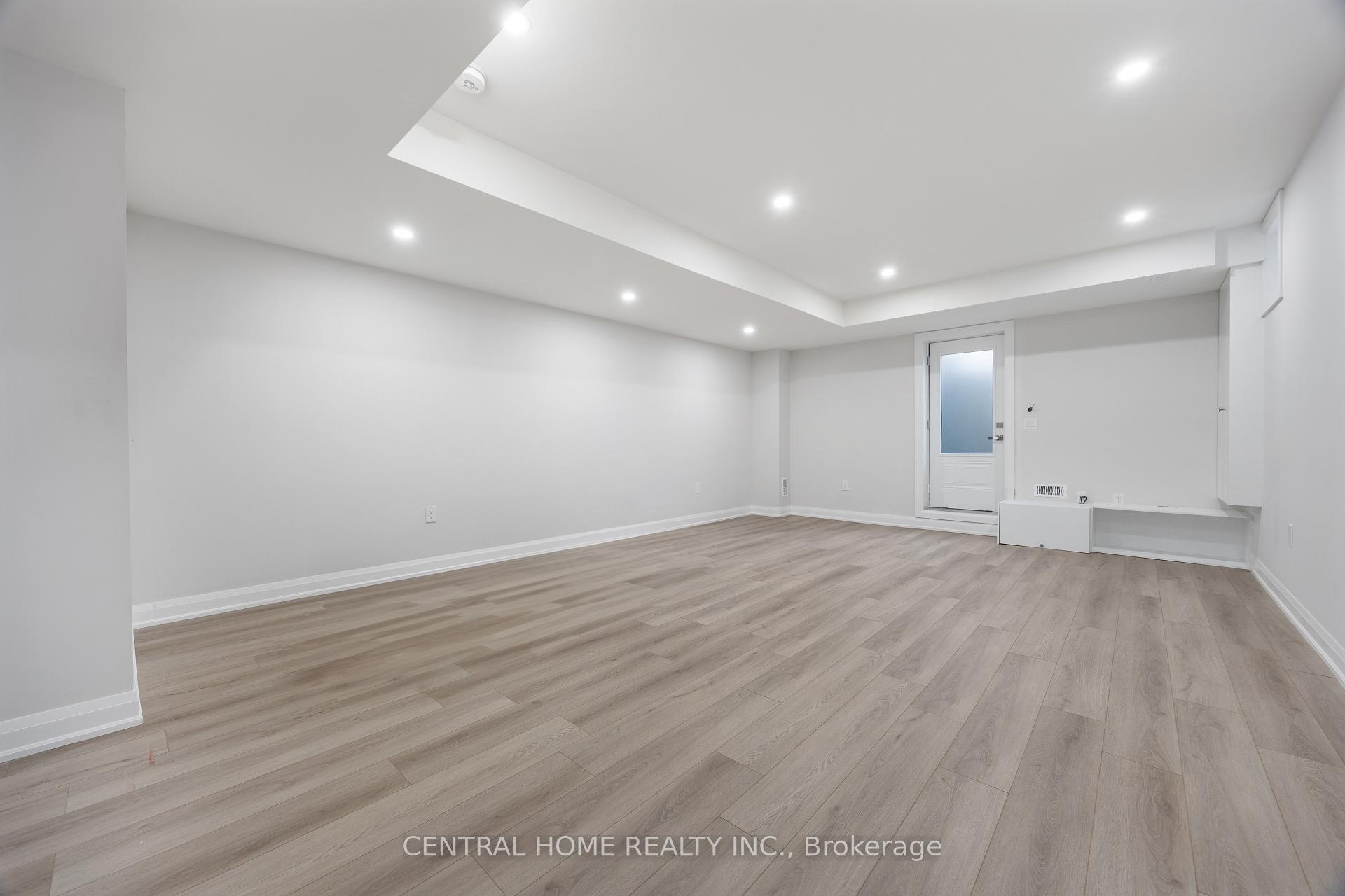 Photo 17 of 2950 Elgin Mills Road E, Markham, Victoria Square — HOMEH