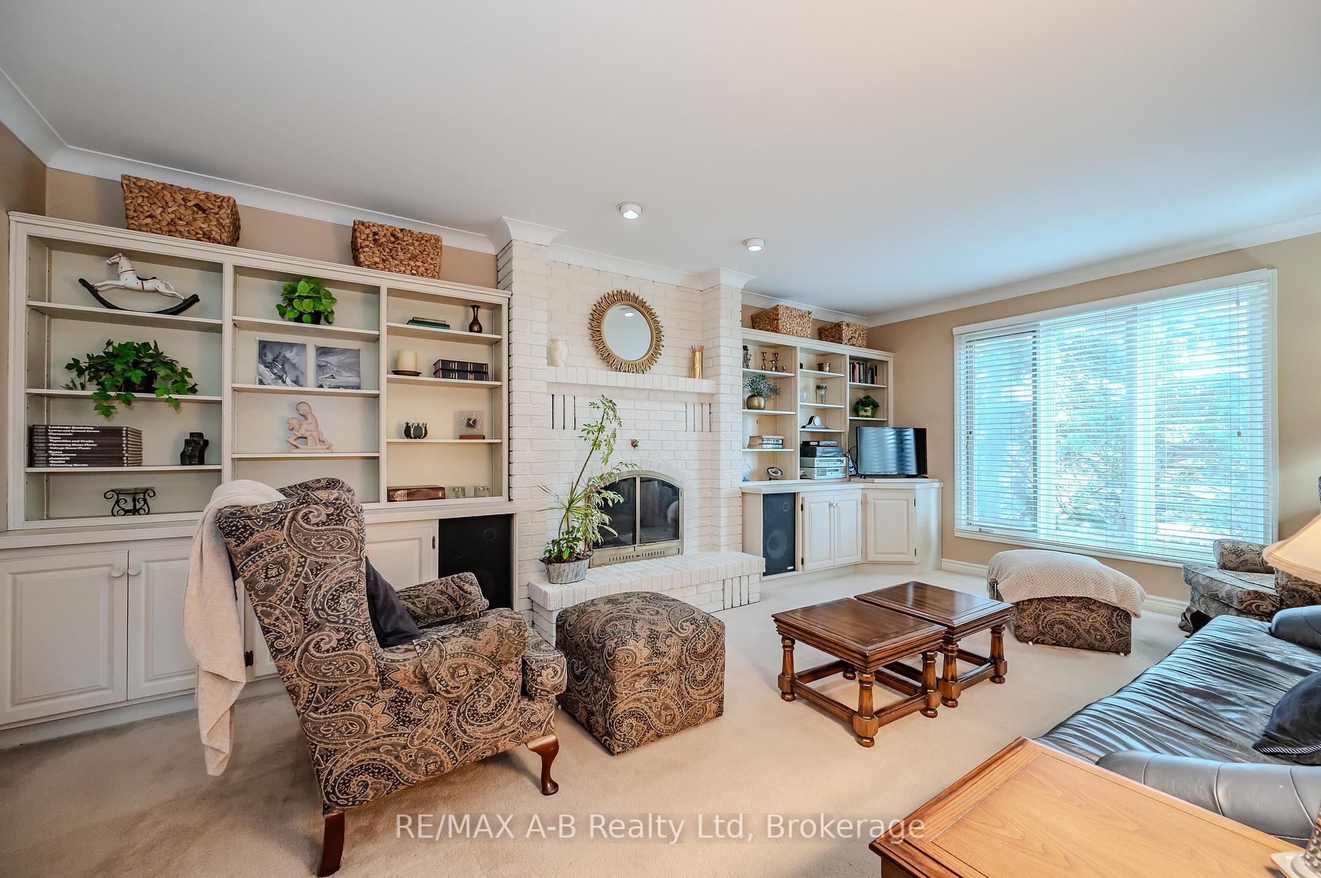 Photo 6 of 87 Lorilee Crescent, Kitchener — HOMEH