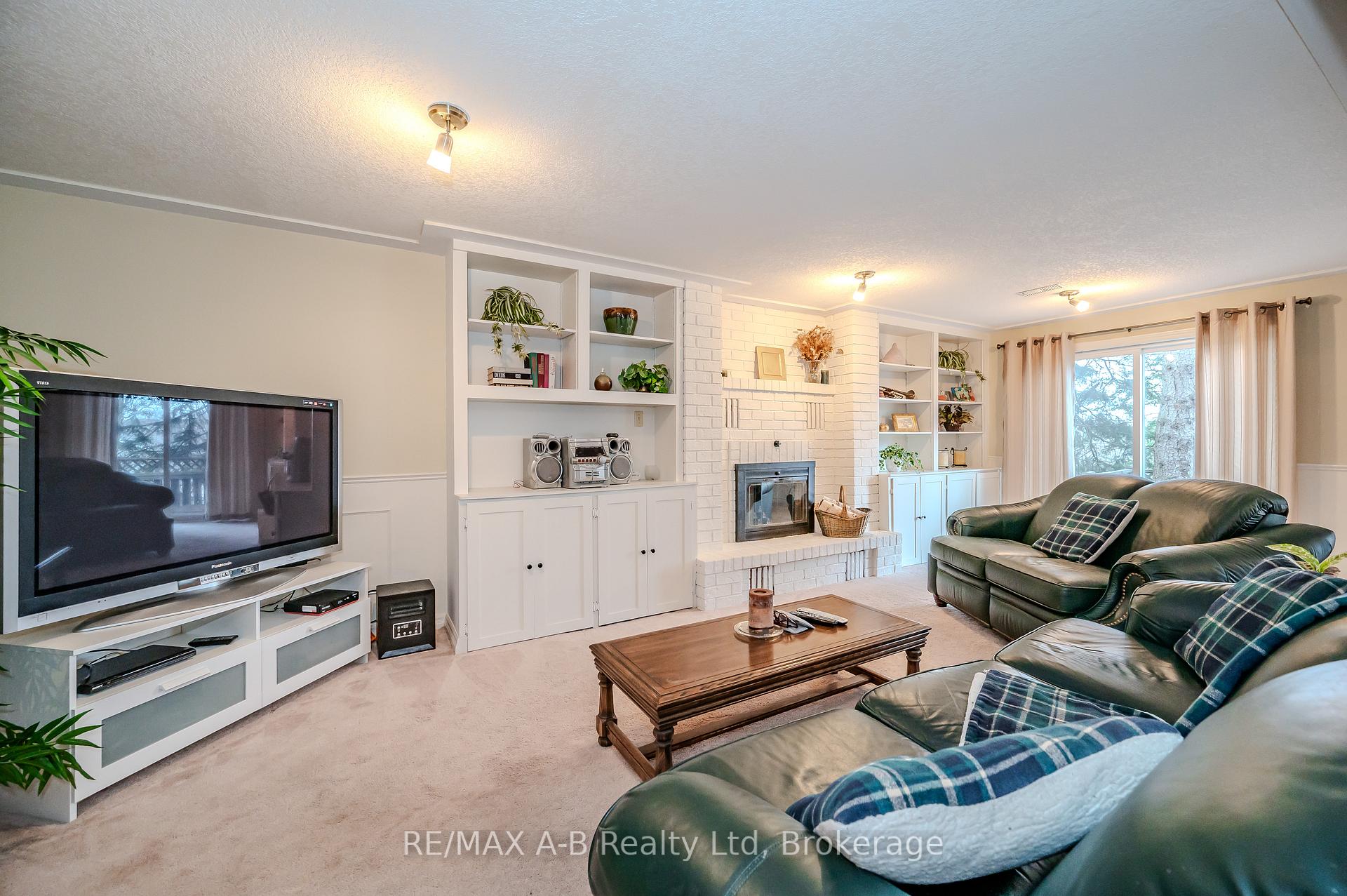 Photo 28 of 87 Lorilee Crescent, Kitchener — HOMEH
