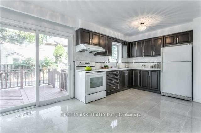 Photo 4 of Unit Upper, 9 Upton Crescent, Markham, Milliken Mills West — HOMEH