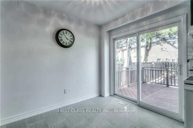 Photo 5 of Unit Upper, 9 Upton Crescent, Markham, Milliken Mills West — HOMEH