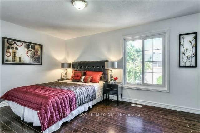 Photo 7 of Unit Upper, 9 Upton Crescent, Markham, Milliken Mills West — HOMEH