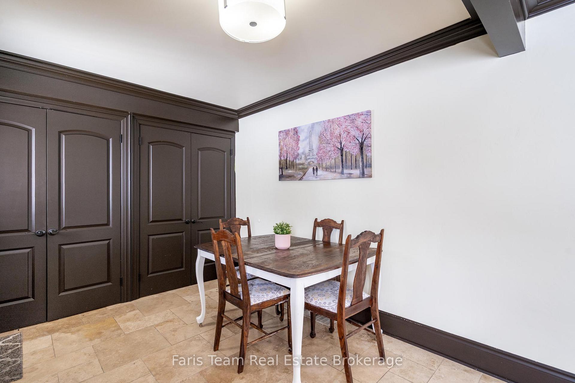 Photo 6 of 517 Queen Street, Midland — HOMEH