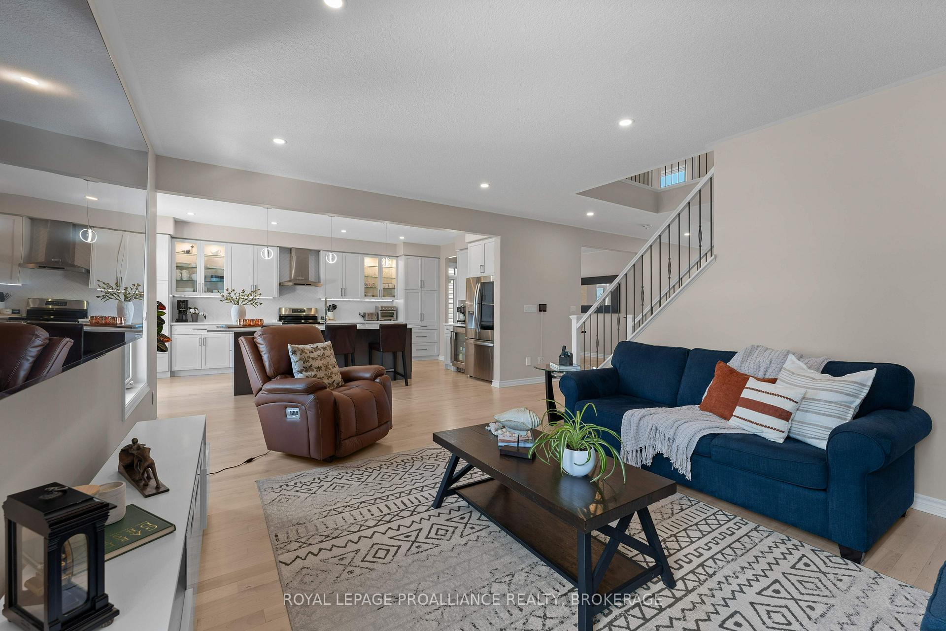 Photo 10 of 1713 Executive Avenue, Kingston, City Northwest — HOMEH