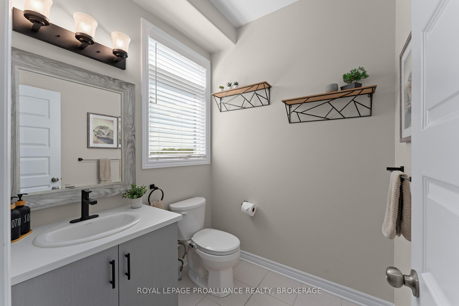 Photo 19 of 1713 Executive Avenue, Kingston, City Northwest — HOMEH