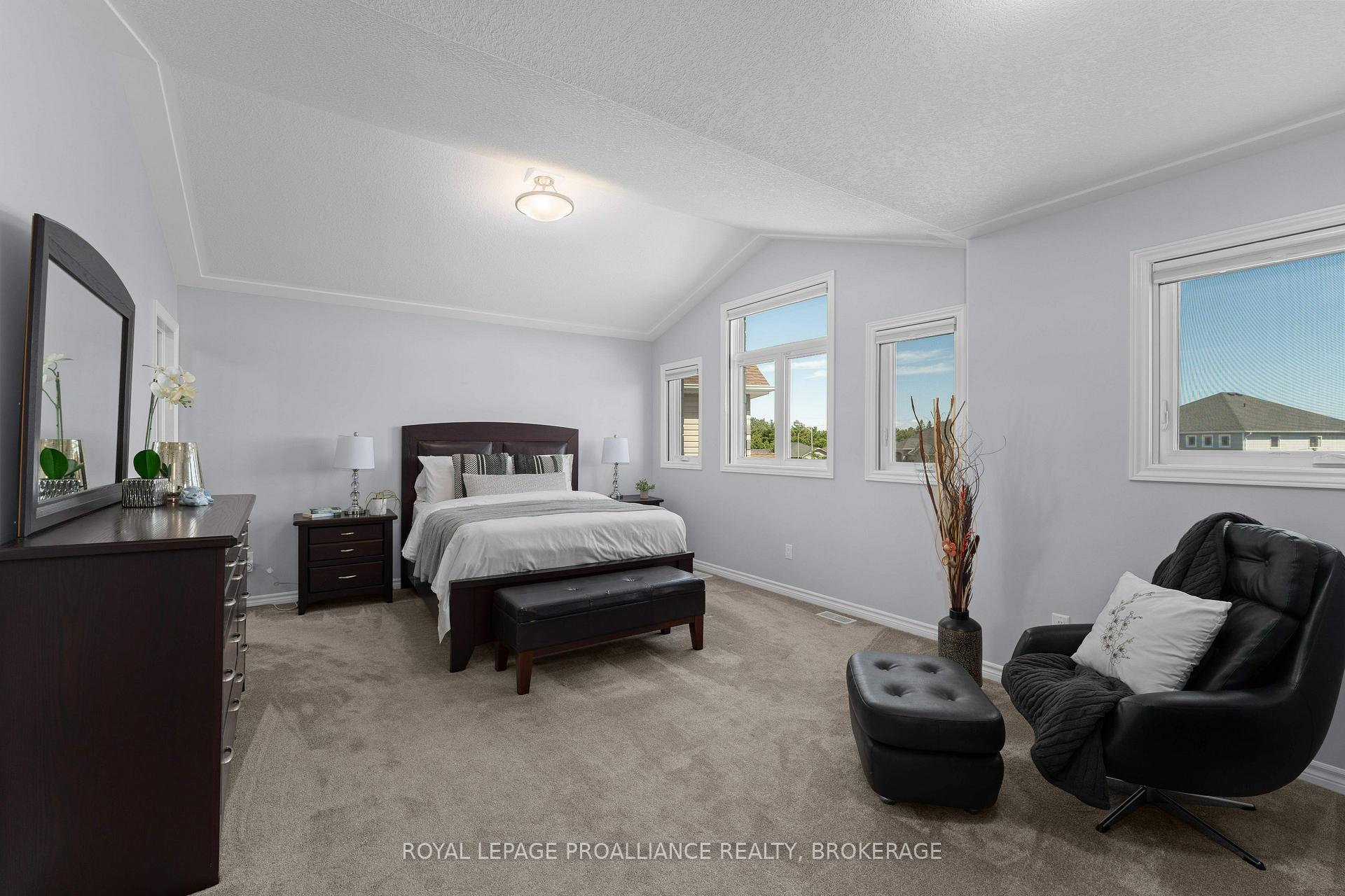 Photo 21 of 1713 Executive Avenue, Kingston, City Northwest — HOMEH