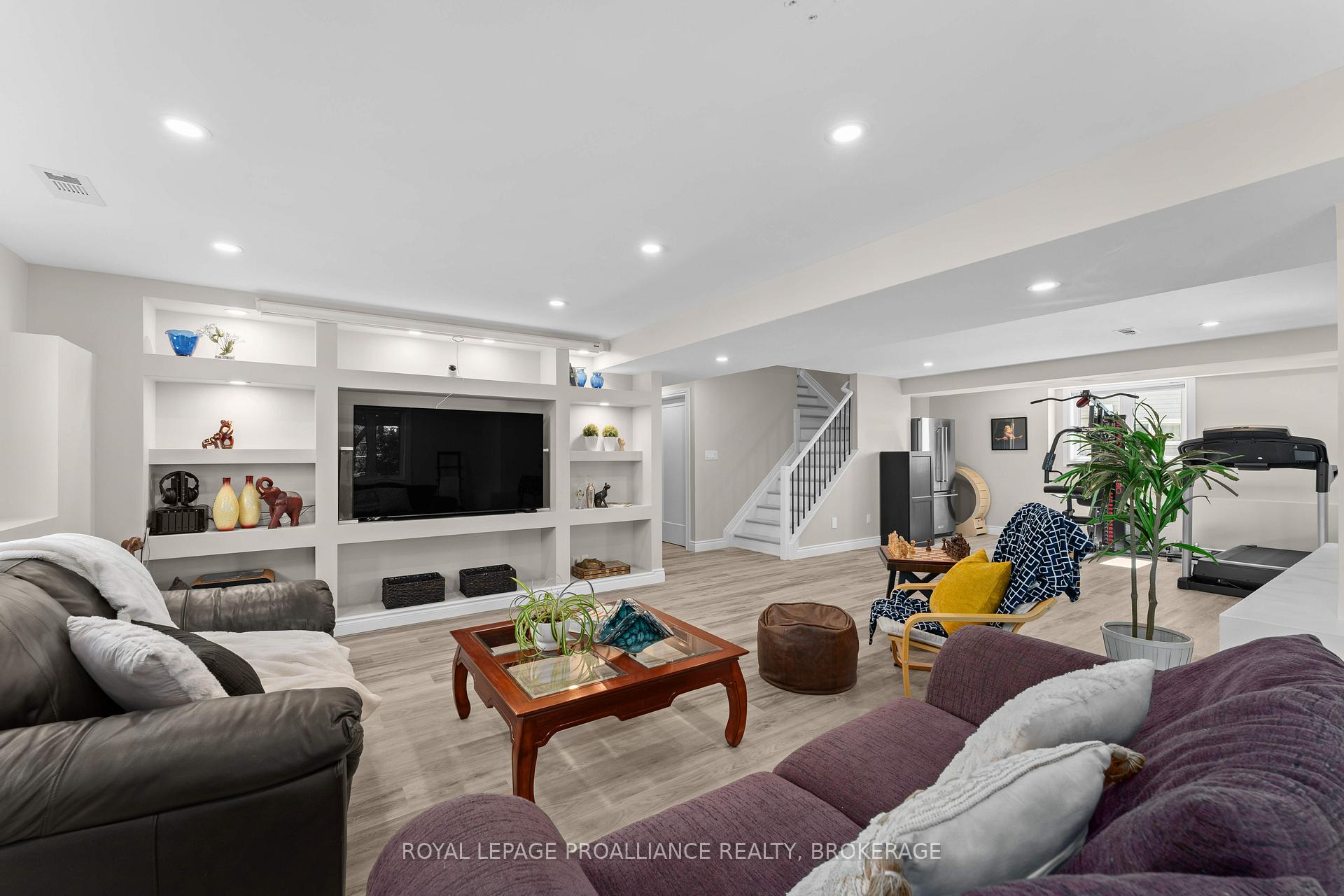 Photo 29 of 1713 Executive Avenue, Kingston, City Northwest — HOMEH