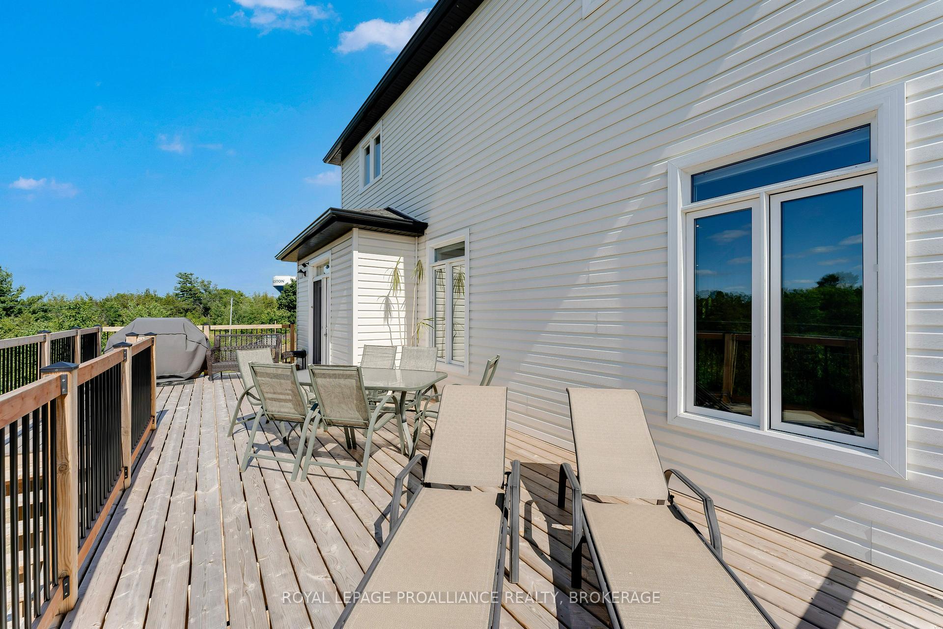 Photo 33 of 1713 Executive Avenue, Kingston, City Northwest — HOMEH