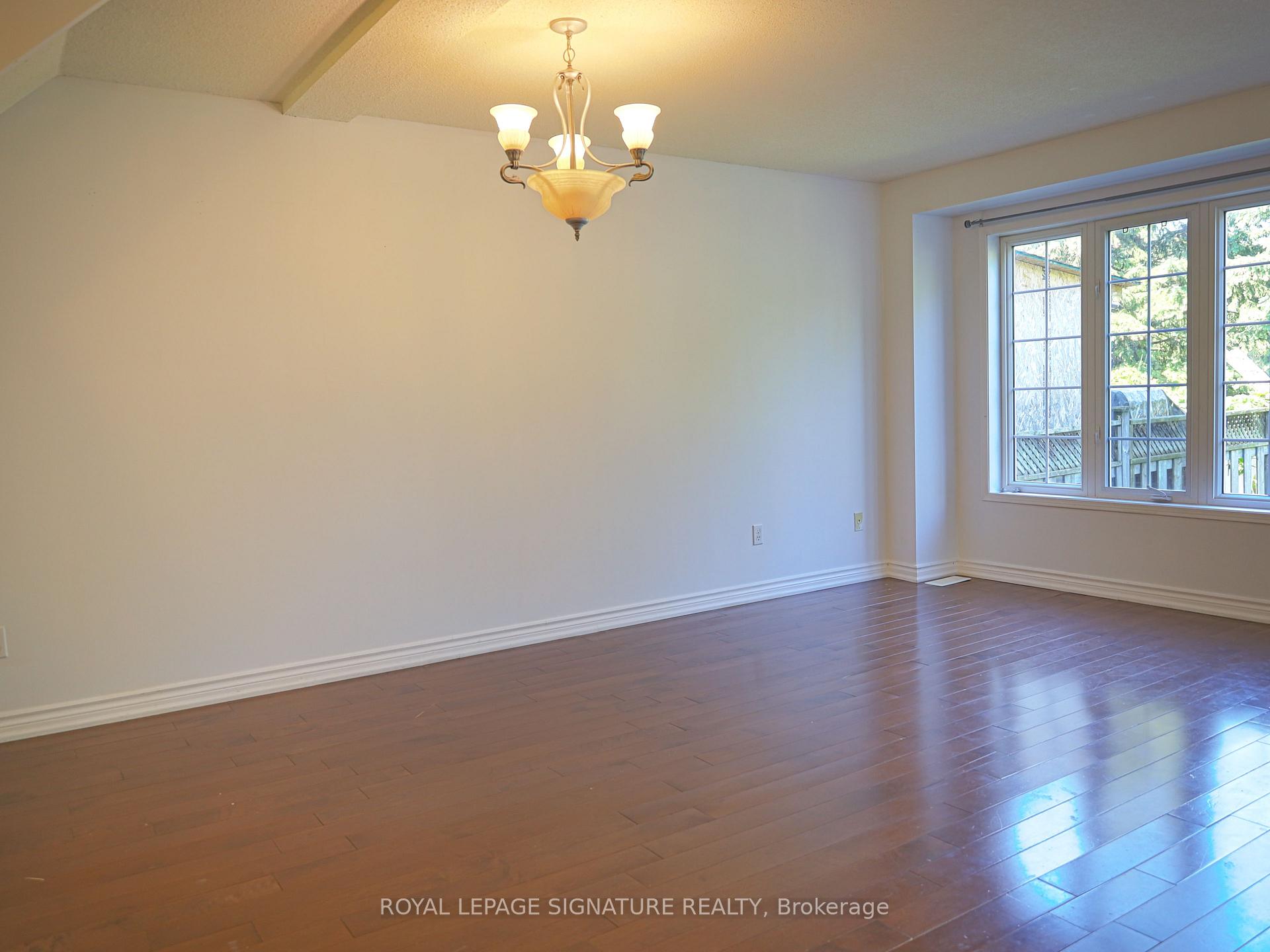 Photo 11 of 48 Billingsley Crescent, Markham, Cedarwood — HOMEH
