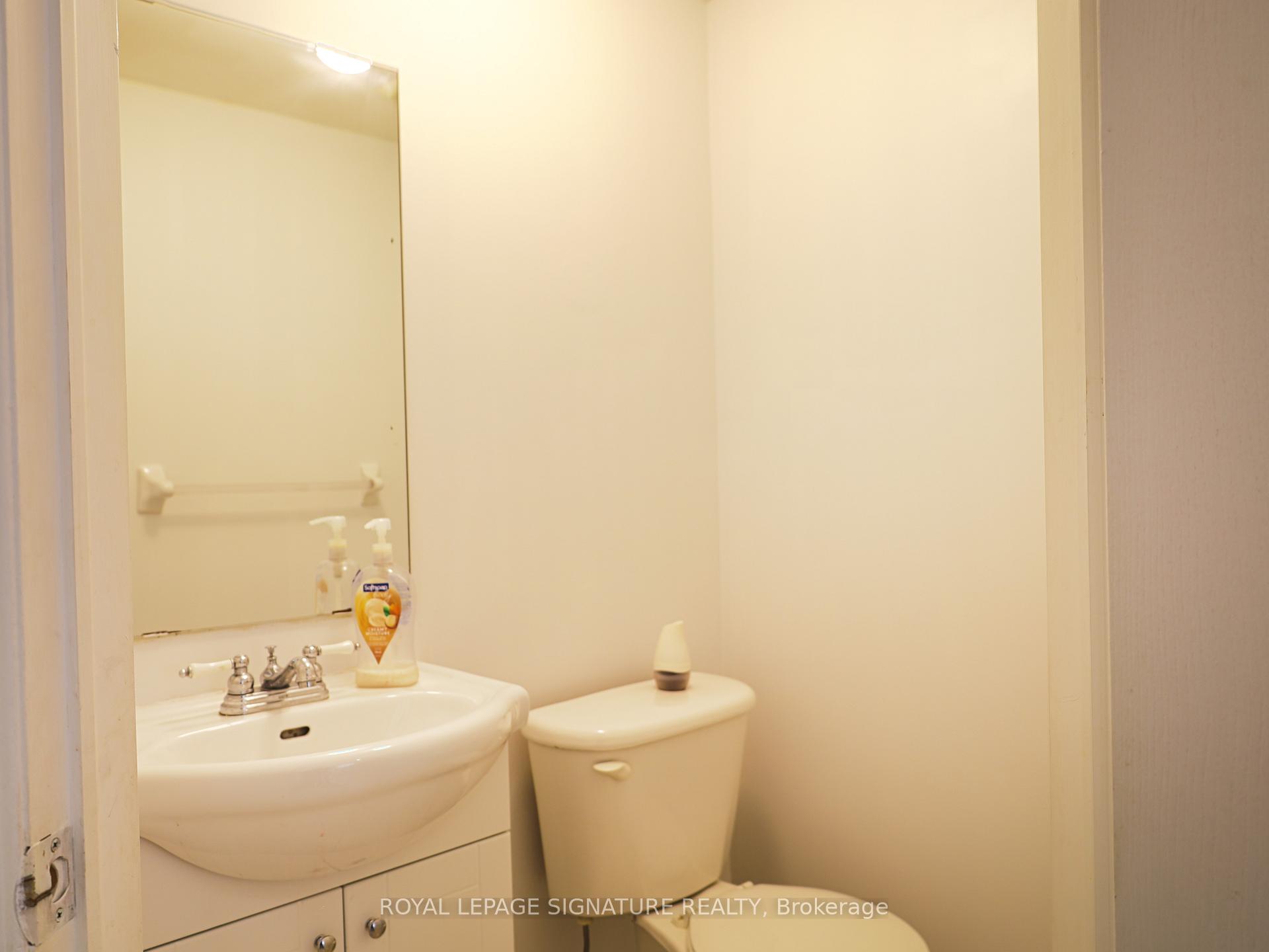 Photo 15 of 48 Billingsley Crescent, Markham, Cedarwood — HOMEH