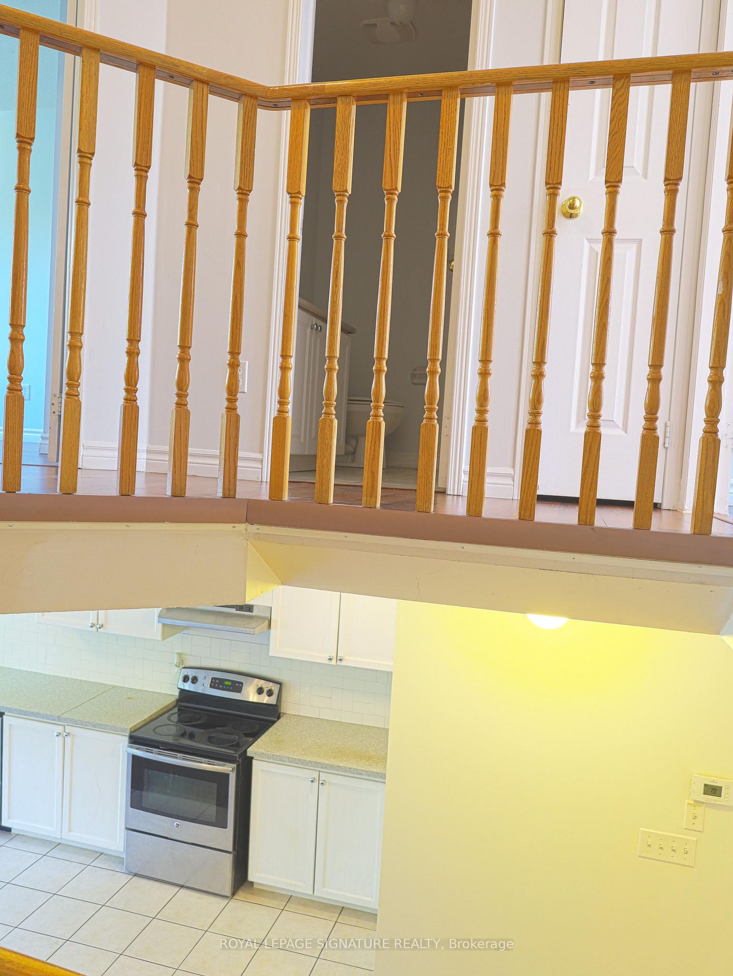 Photo 16 of 48 Billingsley Crescent, Markham, Cedarwood — HOMEH