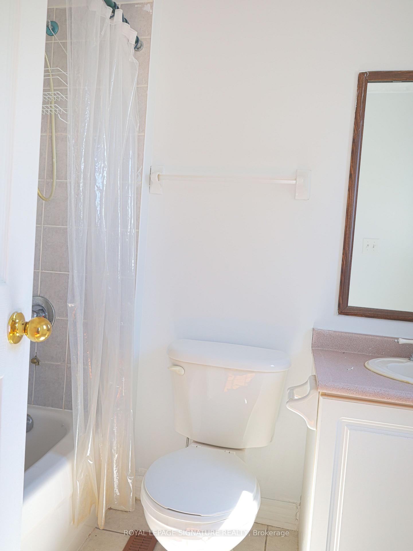 Photo 20 of 48 Billingsley Crescent, Markham, Cedarwood — HOMEH