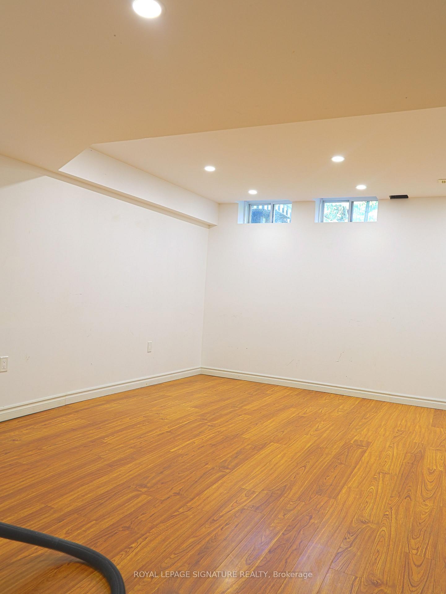 Photo 23 of 48 Billingsley Crescent, Markham, Cedarwood — HOMEH