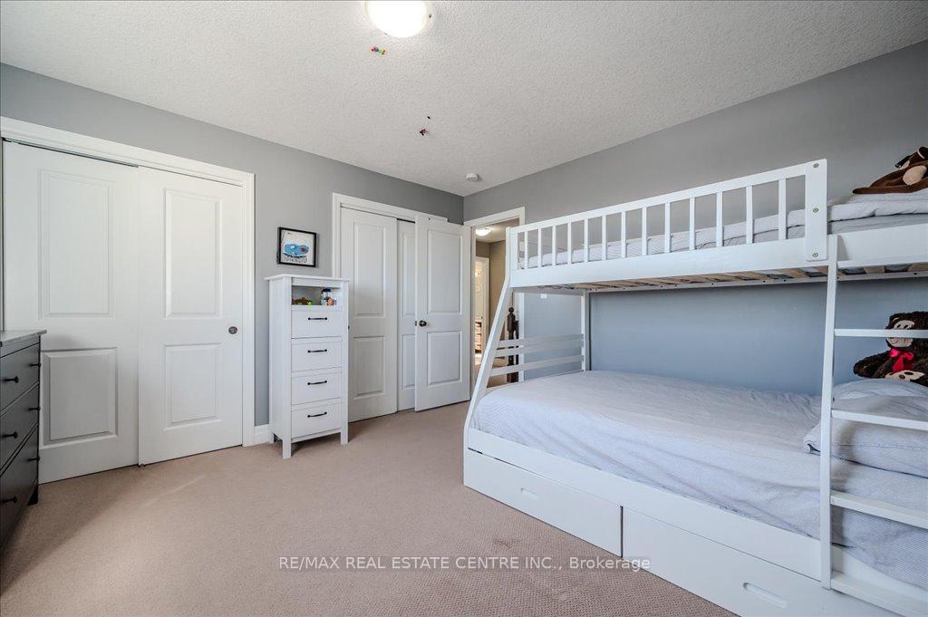 Photo 1 of 932 Eden Oak Court, Kitchener — HOMEH