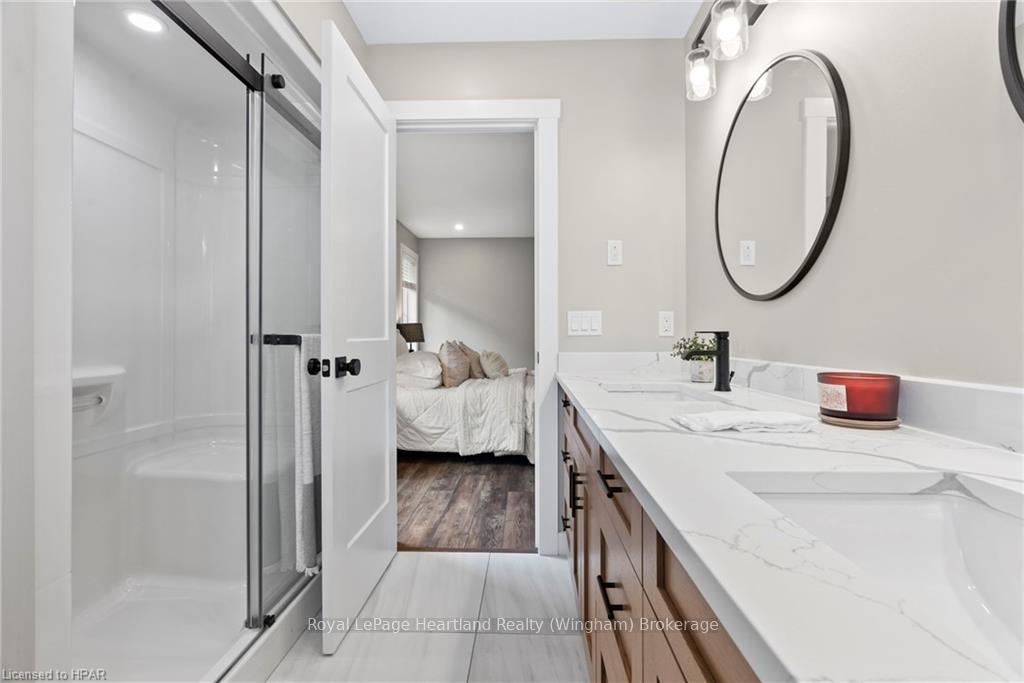 Photo 23 of 26 Ann Street N, Minto — HOMEH