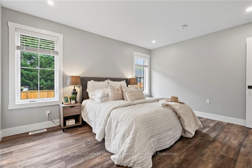Photo 24 of 26 Ann Street N, Minto — HOMEH