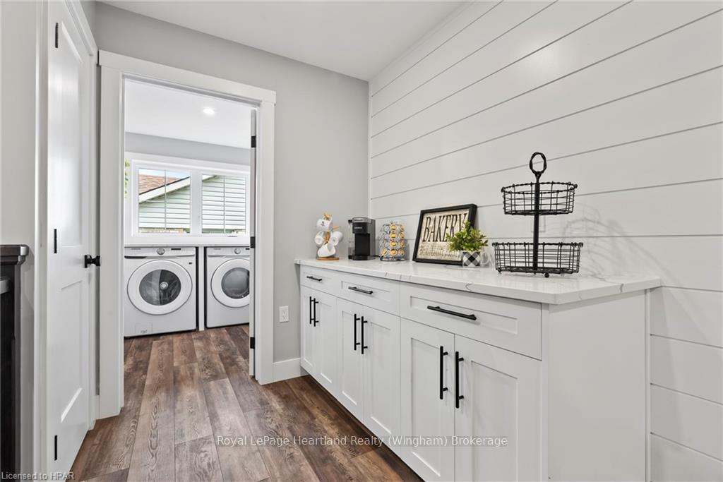Photo 25 of 26 Ann Street N, Minto — HOMEH
