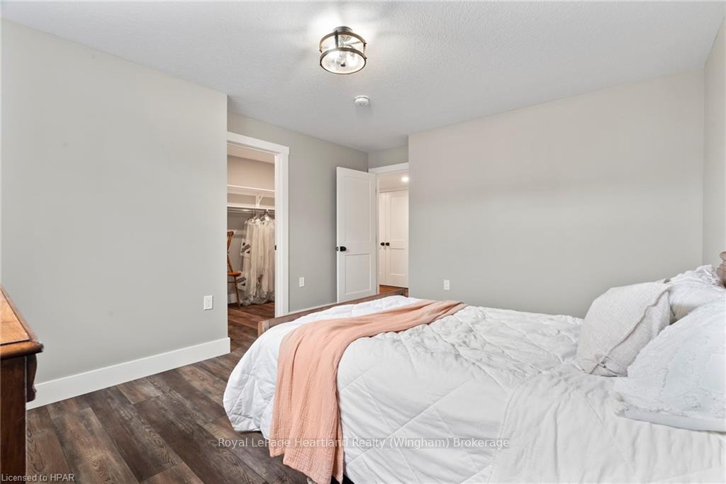 Photo 34 of 26 Ann Street N, Minto — HOMEH
