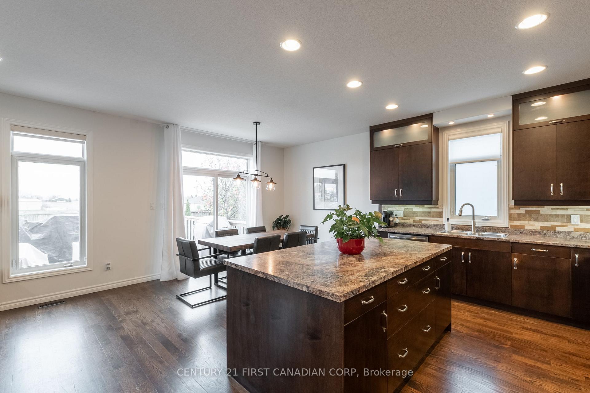 Photo 8 of 66 Havenwood Street, Middlesex Centre, Ilderton — HOMEH