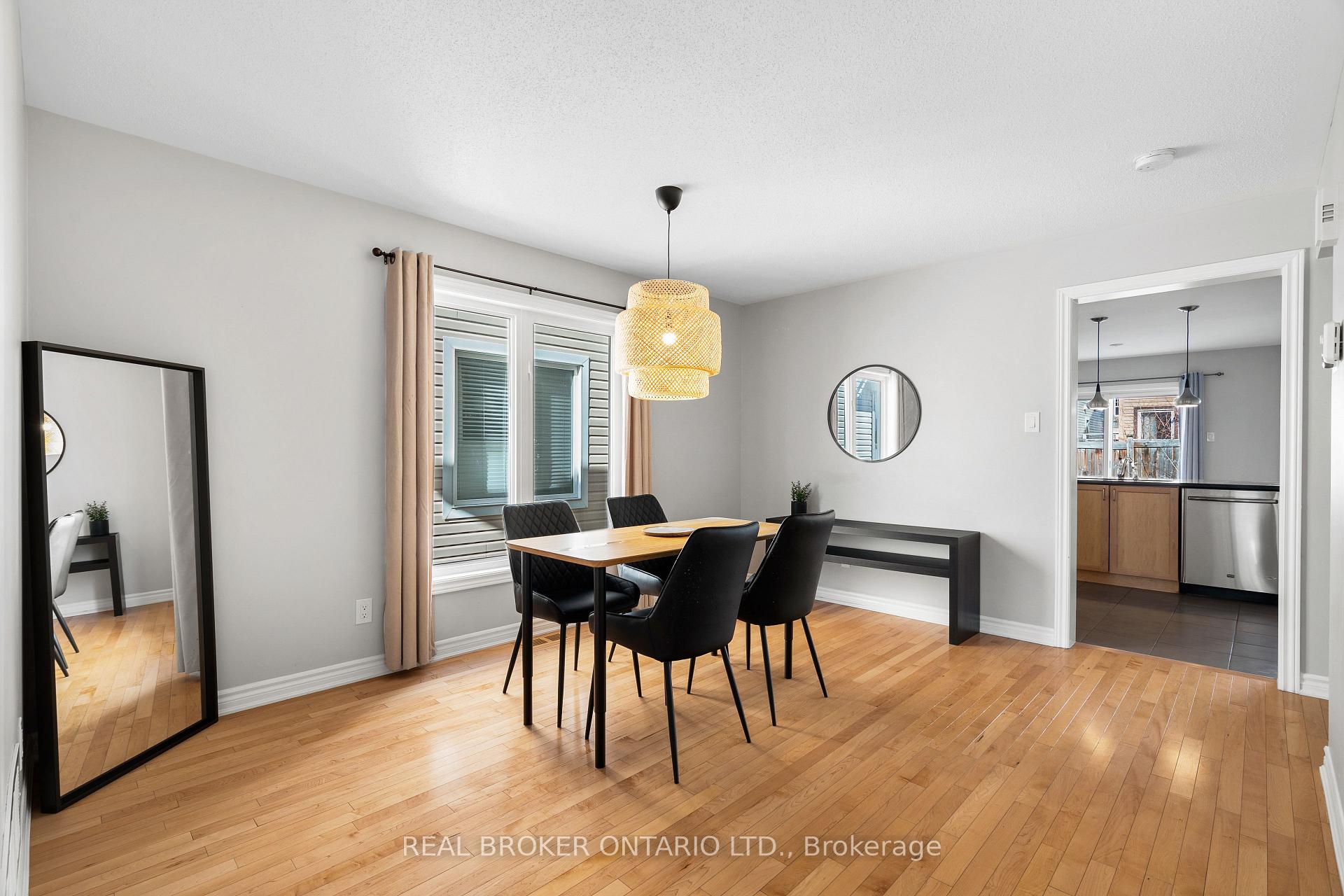Photo 7 of 256 Rivertree Street, Ottawa, Kanata - Emerald Meadows/Trailwest — HOMEH