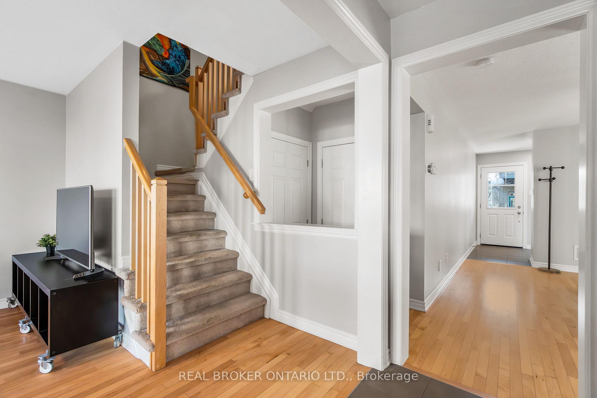 Photo 19 of 256 Rivertree Street, Ottawa, Kanata - Emerald Meadows/Trailwest — HOMEH