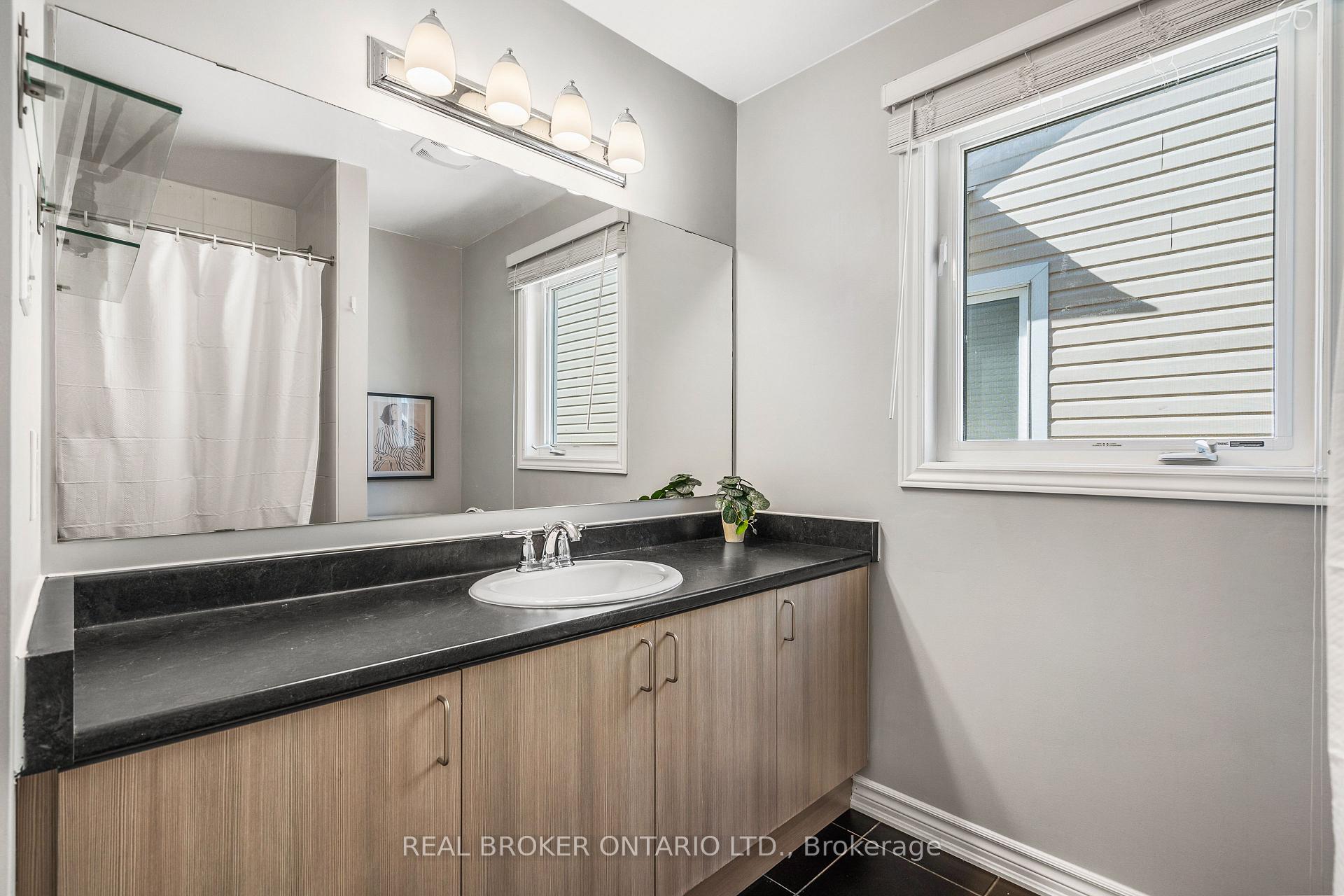Photo 31 of 256 Rivertree Street, Ottawa, Kanata - Emerald Meadows/Trailwest — HOMEH