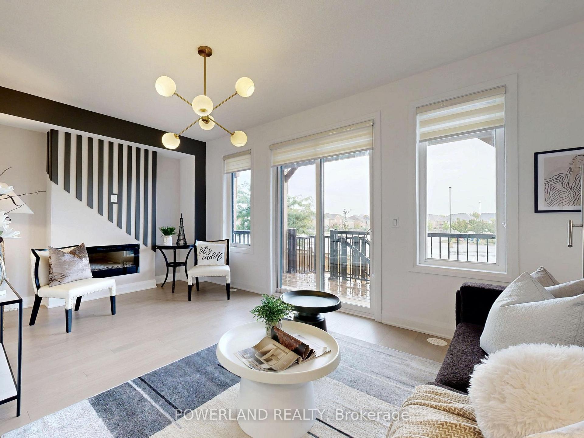 Photo 3 of 96 Carole Bell Way, Markham, Wismer — HOMEH
