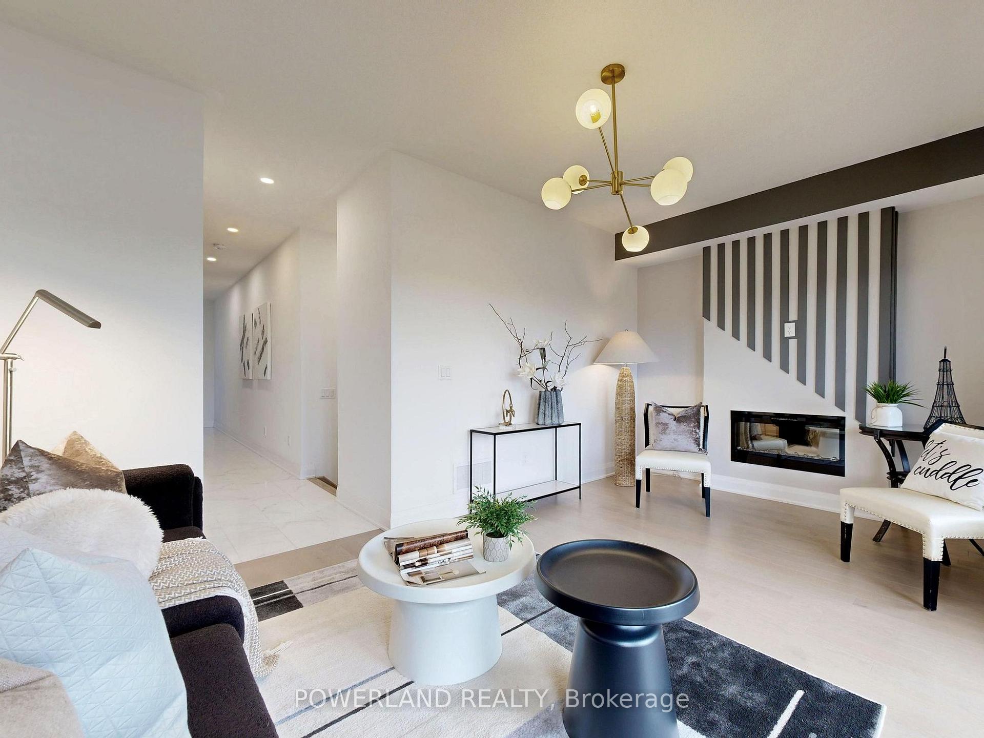 Photo 6 of 96 Carole Bell Way, Markham, Wismer — HOMEH