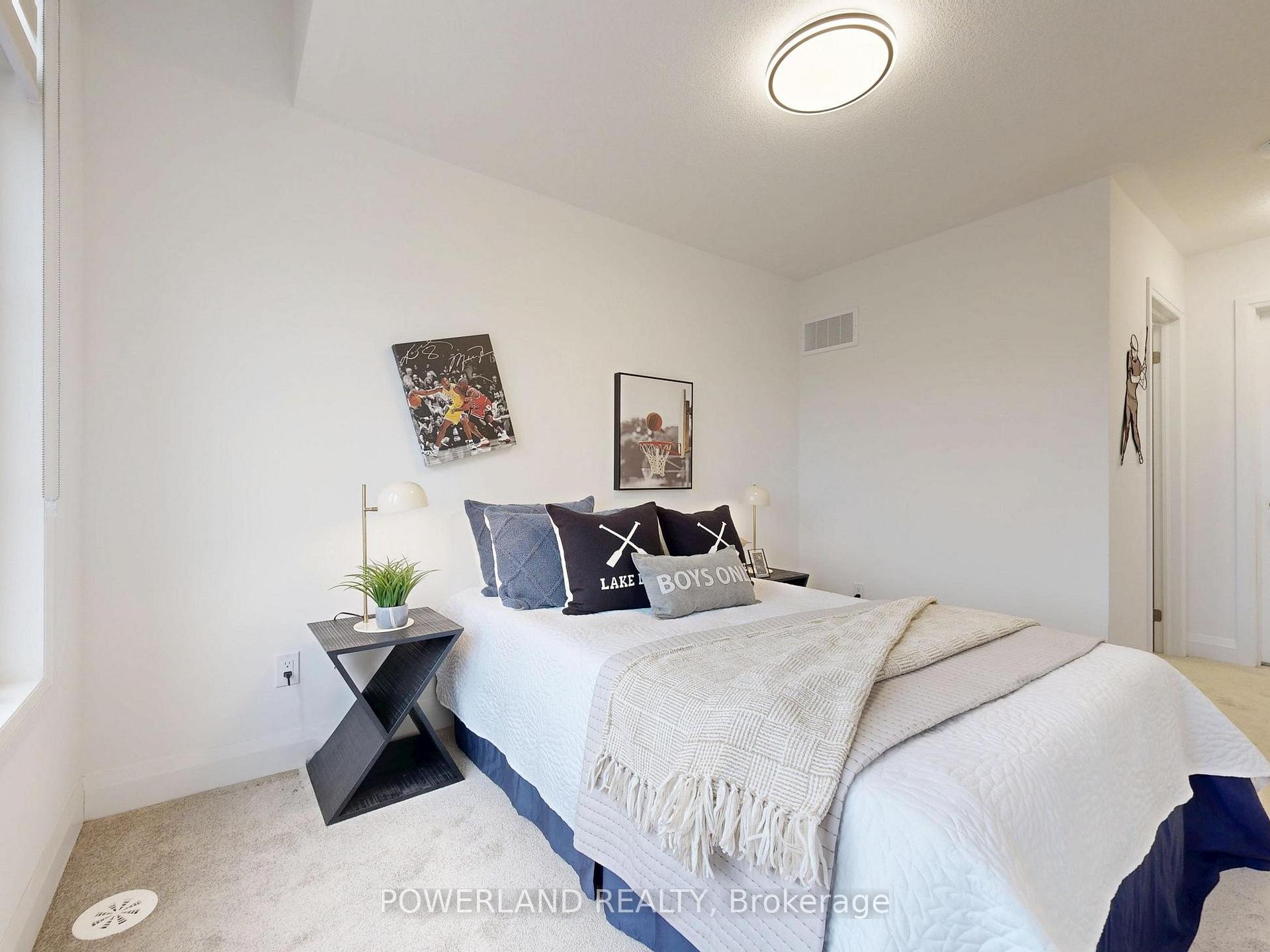 Photo 43 of 96 Carole Bell Way, Markham, Wismer — HOMEH