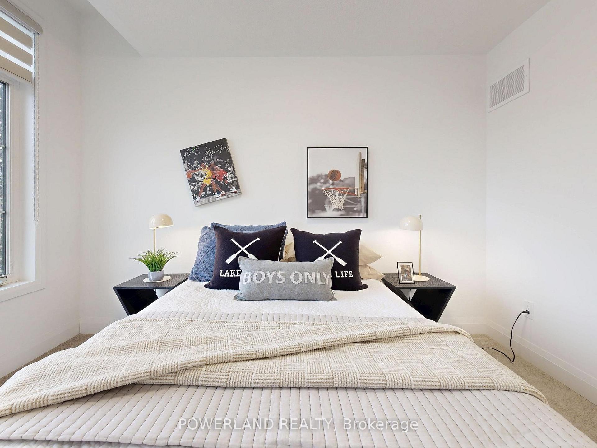 Photo 44 of 96 Carole Bell Way, Markham, Wismer — HOMEH
