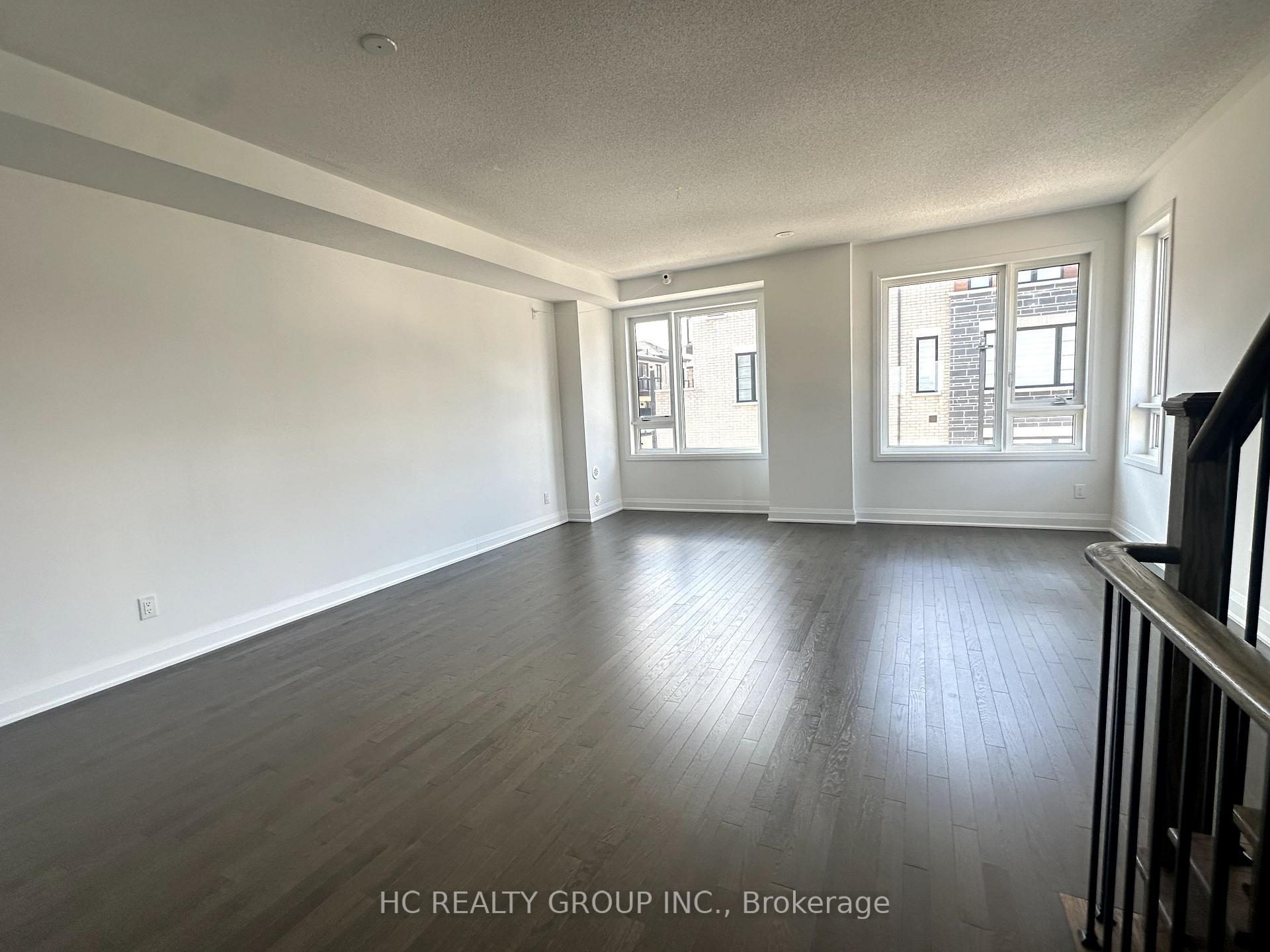 Photo 12 of 110 Carole Bell Way, Markham, Wismer — HOMEH
