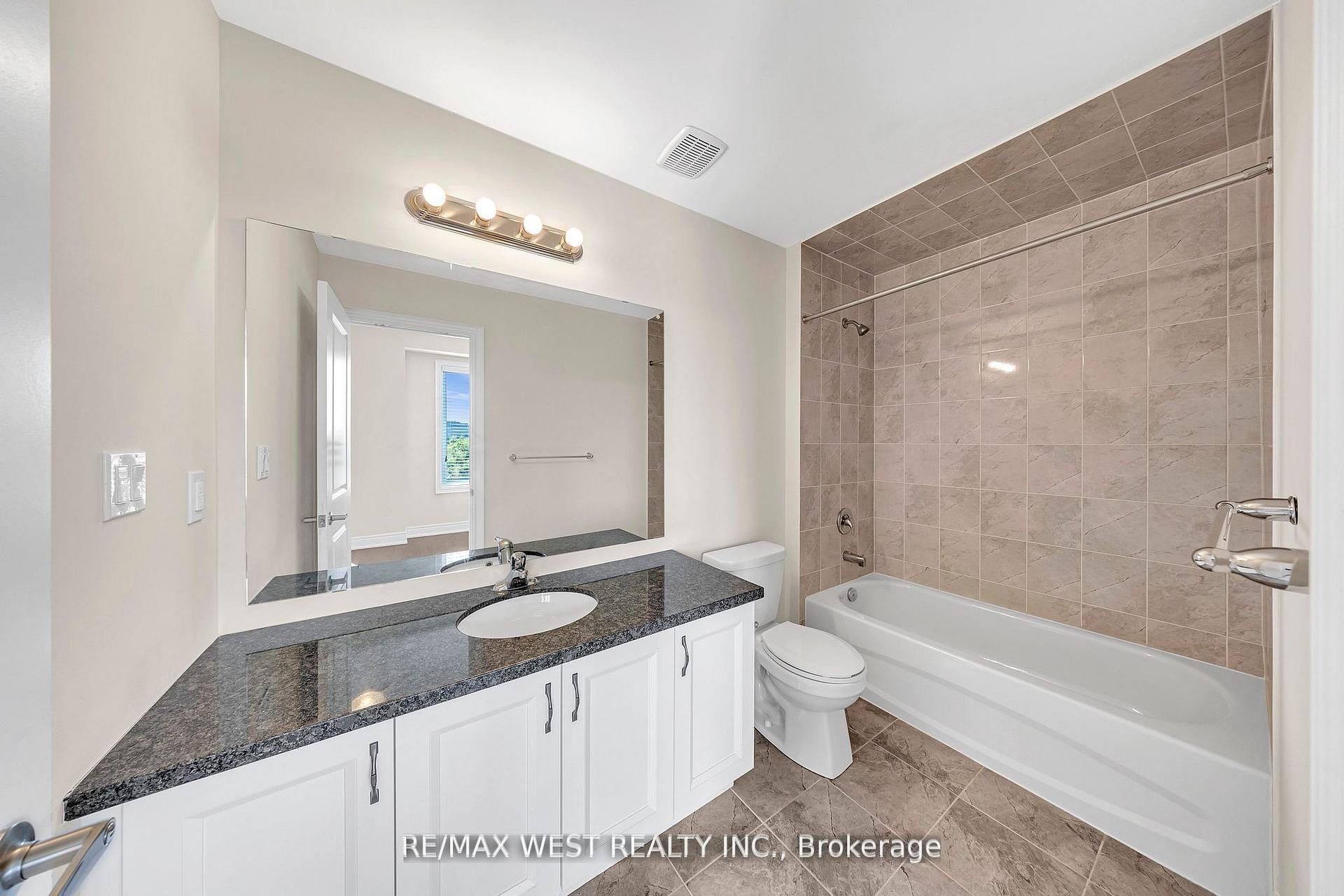 Photo 12 of 8 Andress Way, Markham, Cedarwood — HOMEH