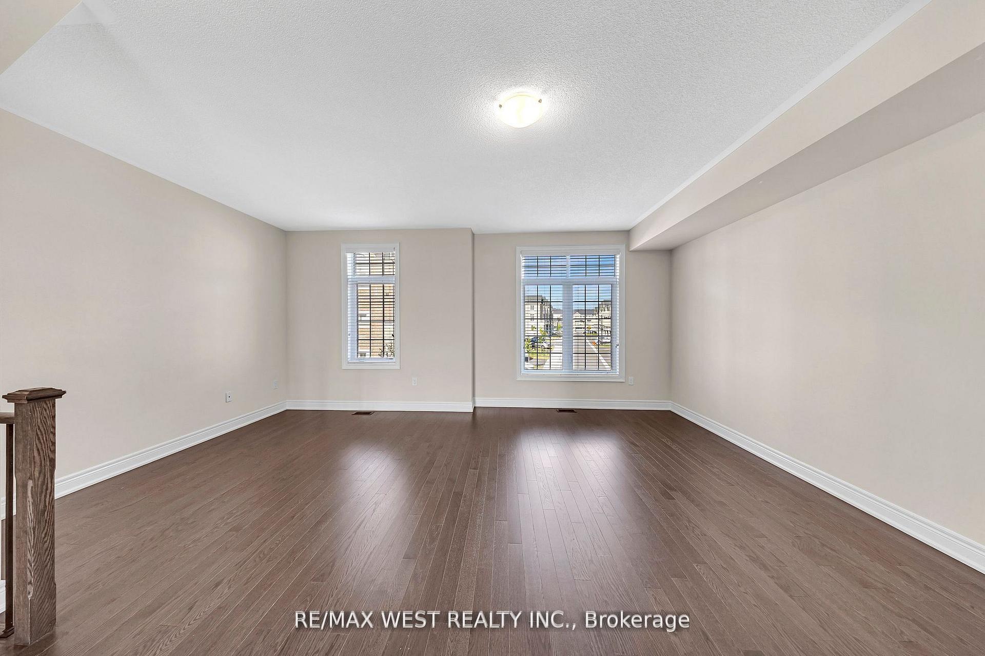 Photo 14 of 8 Andress Way, Markham, Cedarwood — HOMEH
