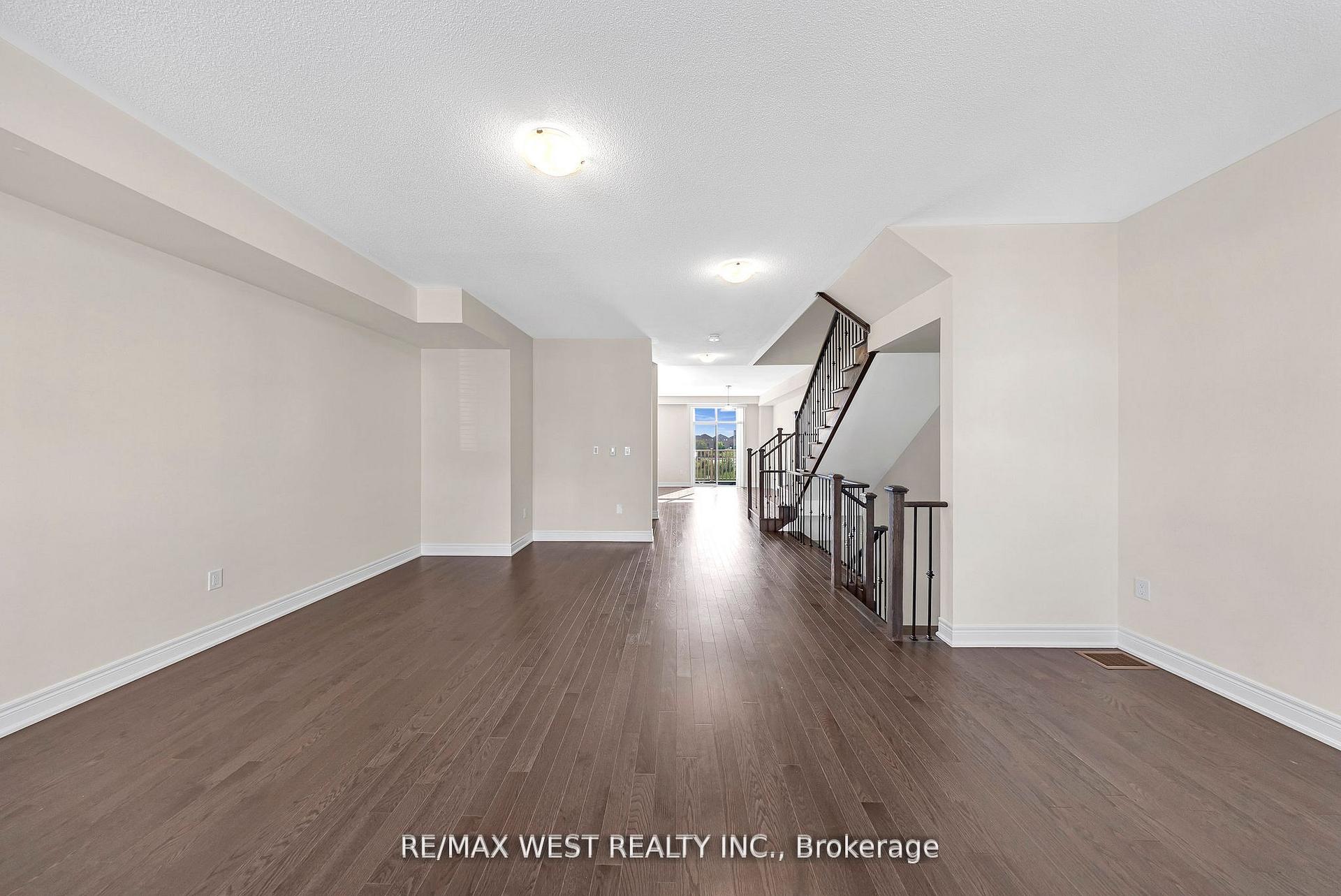 Photo 15 of 8 Andress Way, Markham, Cedarwood — HOMEH