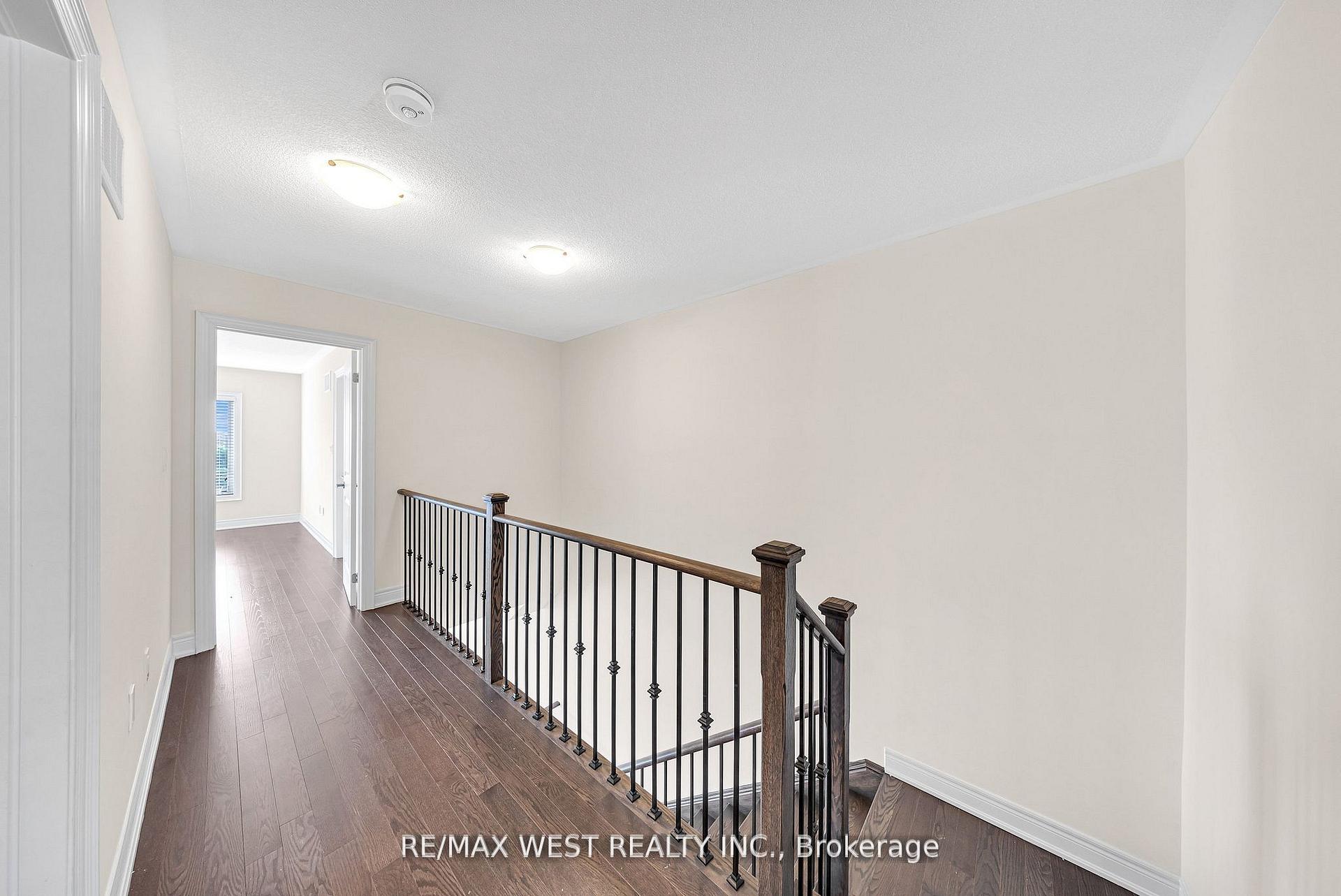 Photo 25 of 8 Andress Way, Markham, Cedarwood — HOMEH