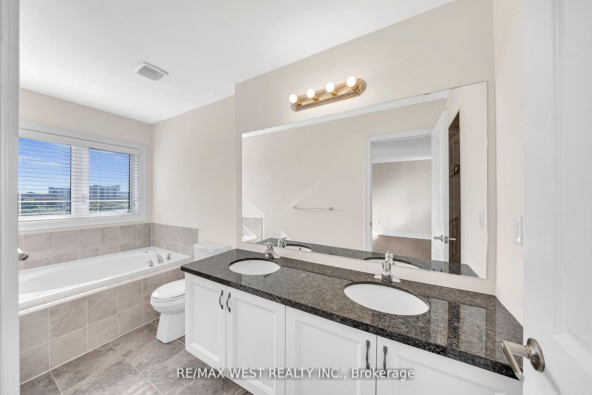 Photo 33 of 8 Andress Way, Markham, Cedarwood — HOMEH