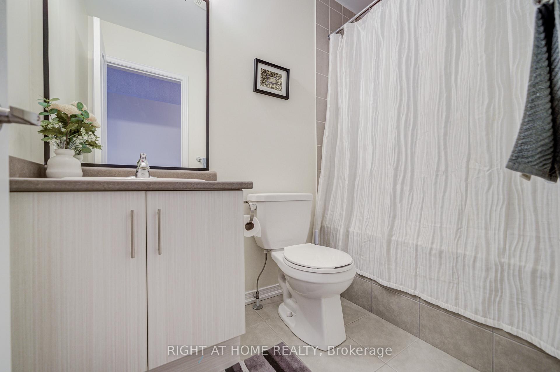 Photo 21 of 62 Truchard Avenue, Markham, Berczy — HOMEH