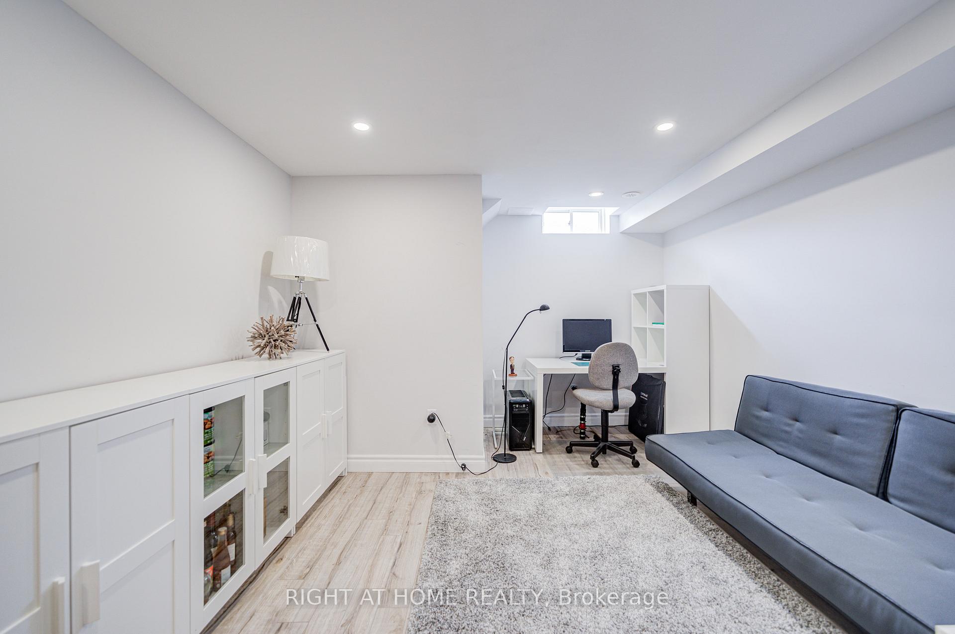 Photo 23 of 62 Truchard Avenue, Markham, Berczy — HOMEH