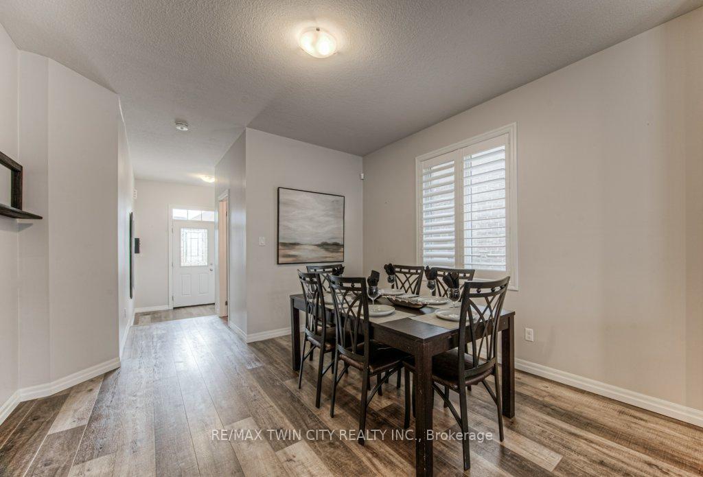 Photo 7 of 172 Rockcliffe Drive, Kitchener — HOMEH