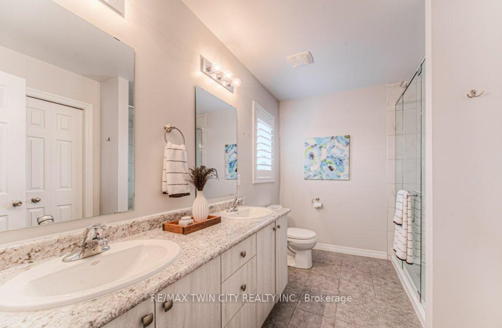 Photo 26 of 172 Rockcliffe Drive, Kitchener — HOMEH