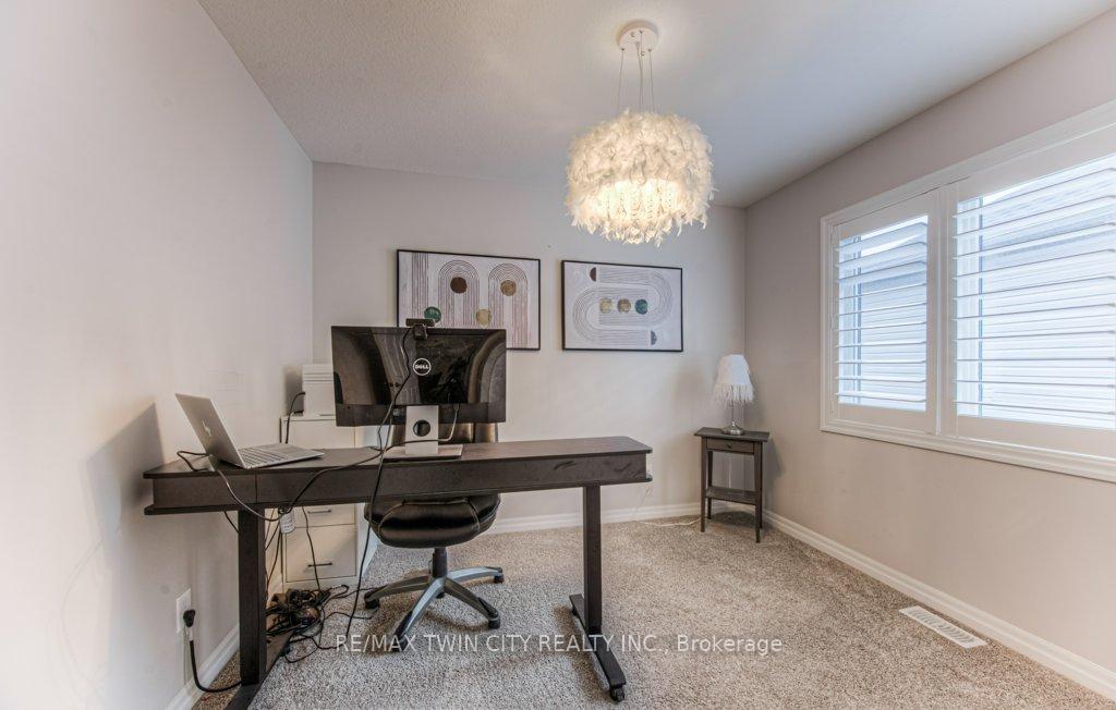 Photo 27 of 172 Rockcliffe Drive, Kitchener — HOMEH