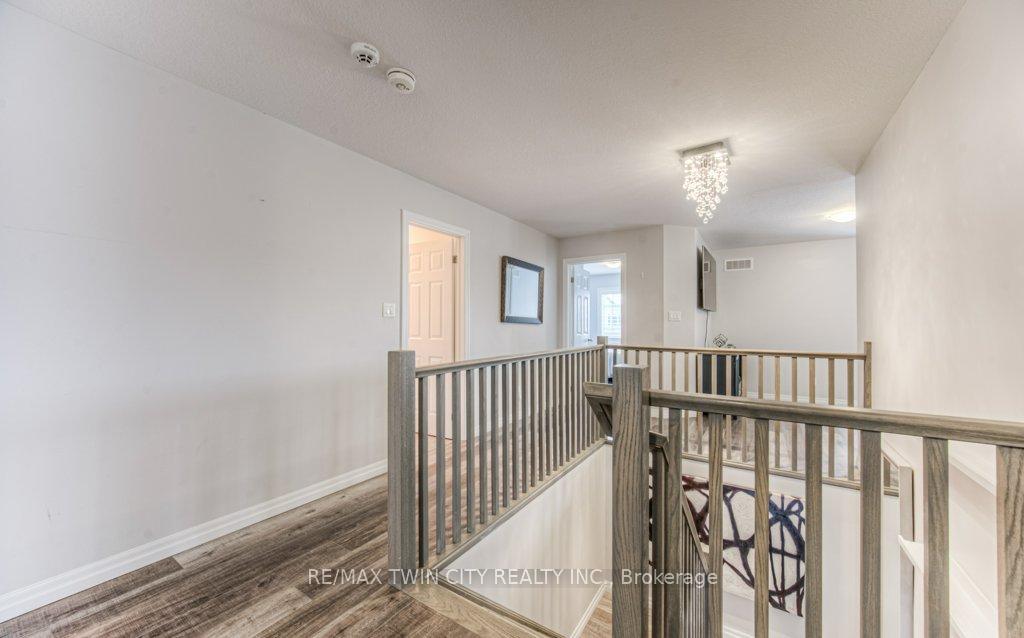 Photo 28 of 172 Rockcliffe Drive, Kitchener — HOMEH