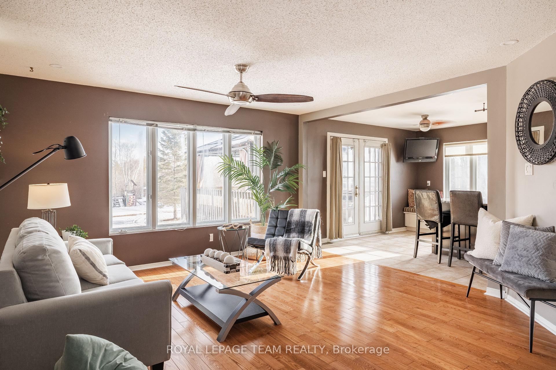 Photo 17 of 56 Constance Lake Road, Ottawa, Kanata - Kanata (North East) — HOMEH