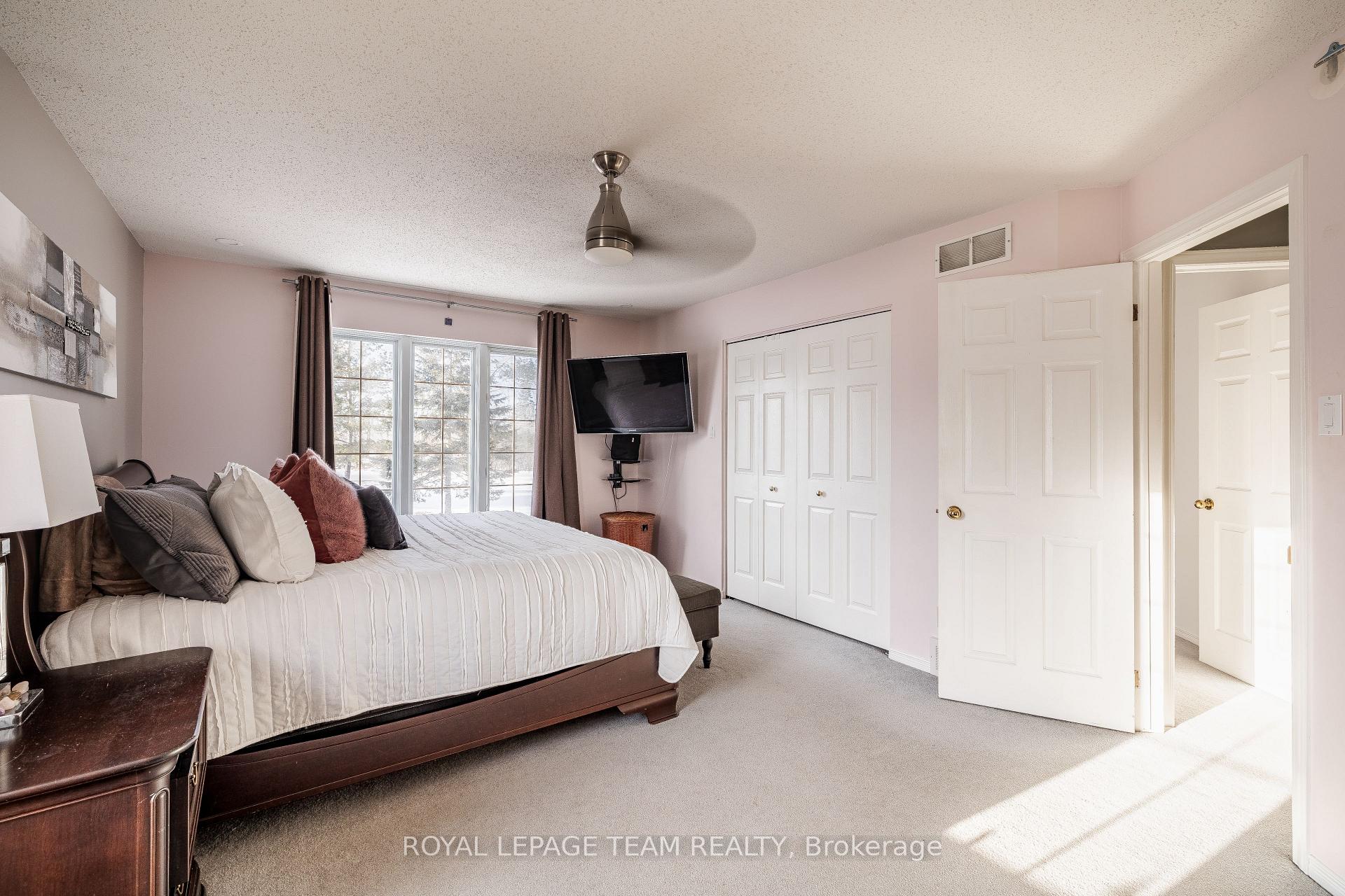 Photo 20 of 56 Constance Lake Road, Ottawa, Kanata - Kanata (North East) — HOMEH