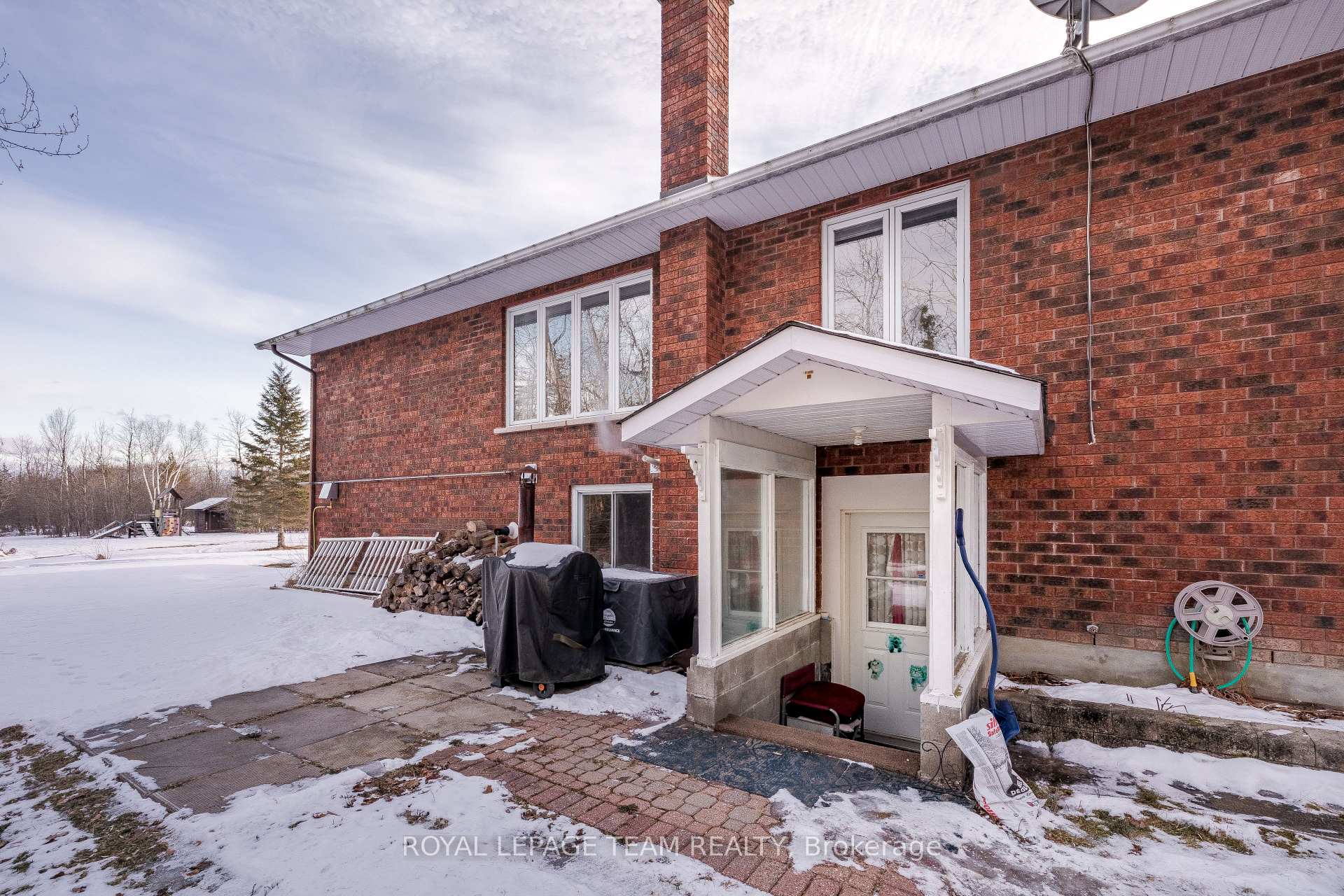 Photo 32 of 56 Constance Lake Road, Ottawa, Kanata - Kanata (North East) — HOMEH