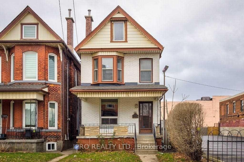 Photo 1 of Unit Main, 219 Wentworth Street, Hamilton, Landsdale — HOMEH