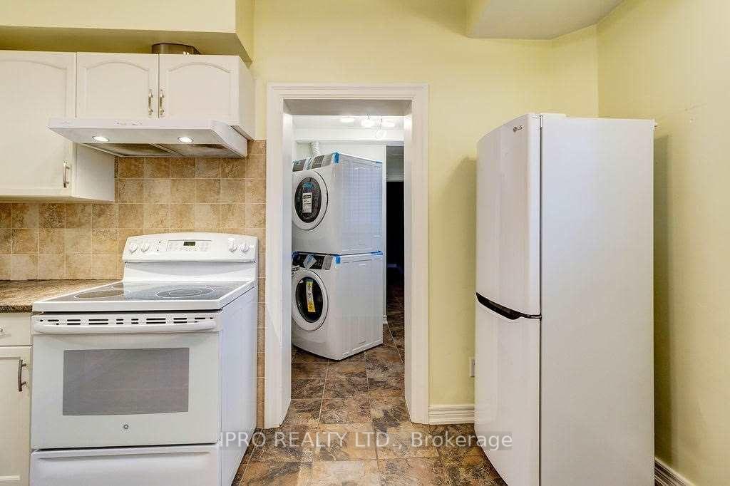 Photo 13 of Unit Main, 219 Wentworth Street, Hamilton, Landsdale — HOMEH