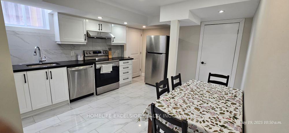 Photo 2 of Unit Basement, 19 Silkgrove Terrace, Markham, Wismer — HOMEH