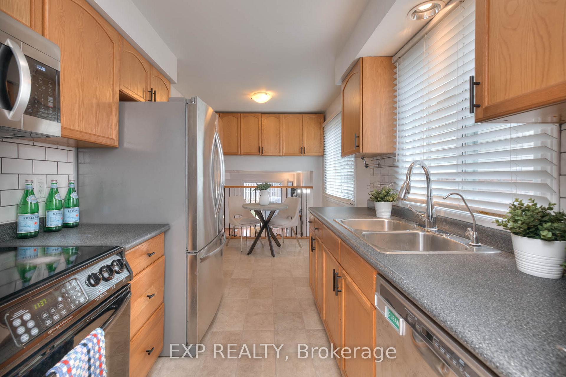 Photo 13 of 74 Halifax Drive, Kitchener — HOMEH